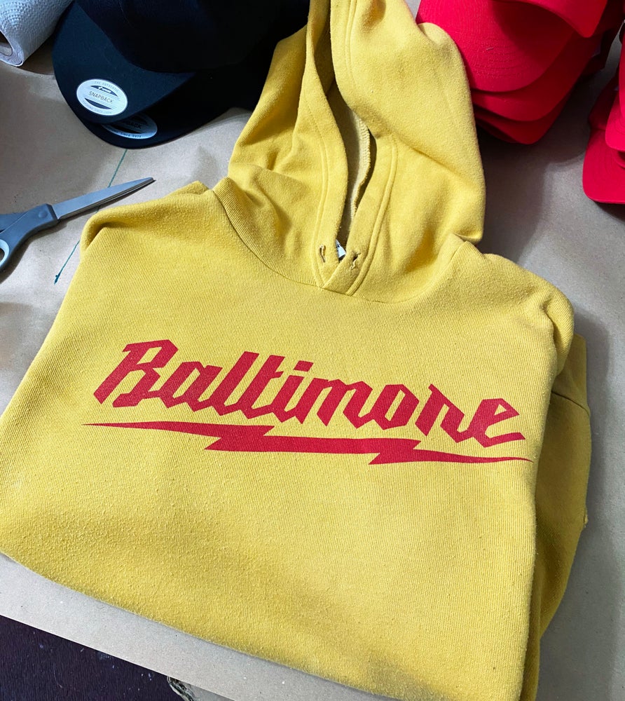 Hoodie mustard hot sale